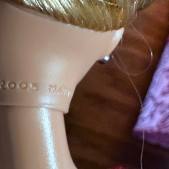 Mattel Barbies Set of 4 with Evening Gowns Mixed Set - Picture 11 of 16